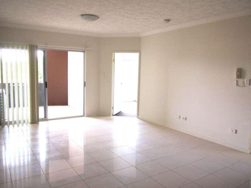 9/159 Clarence Road, Indooroopilly QLD 4068