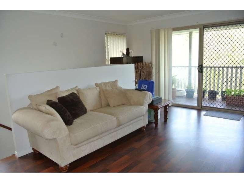 10 Berkeley Circuit, Bellbird Park QLD 4300