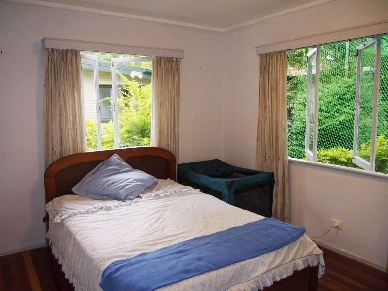 15 Dempster Street, Toowong QLD 4066