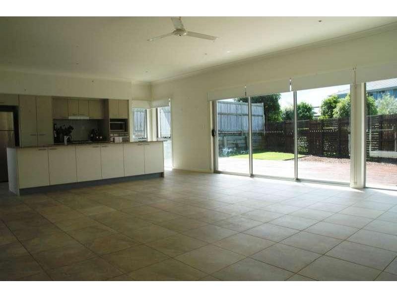 22 Franklin Street, Wakerley QLD 4154