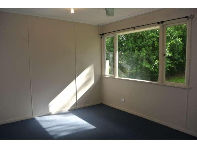 15 Stanley Street, Goodna QLD 4300