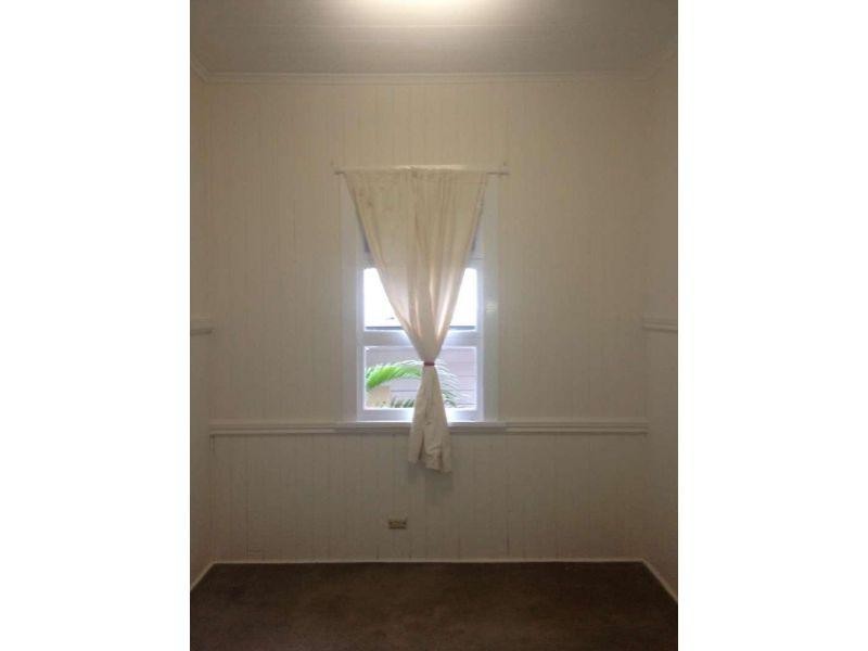 43 Fewings Street, Toowong QLD 4066