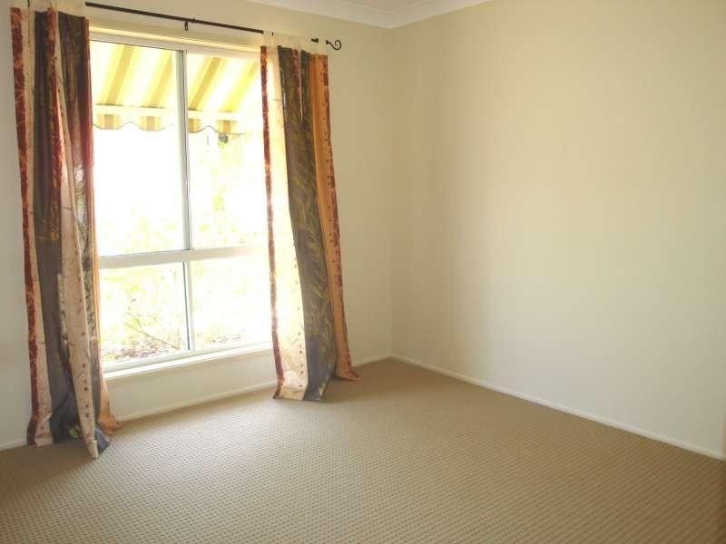 4 Aquamarine Street, Springfield QLD 4300