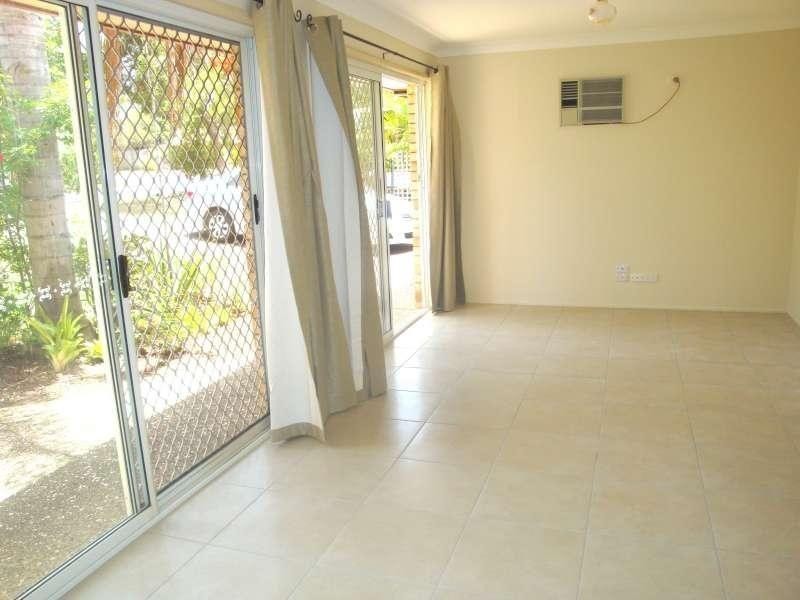 4 Aquamarine Street, Springfield QLD 4300