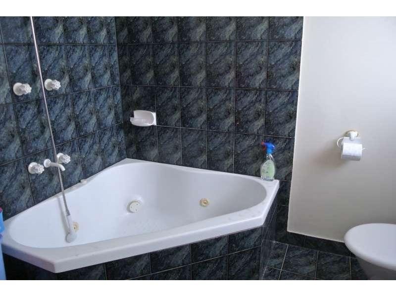 4 Aquamarine Street, Springfield QLD 4300