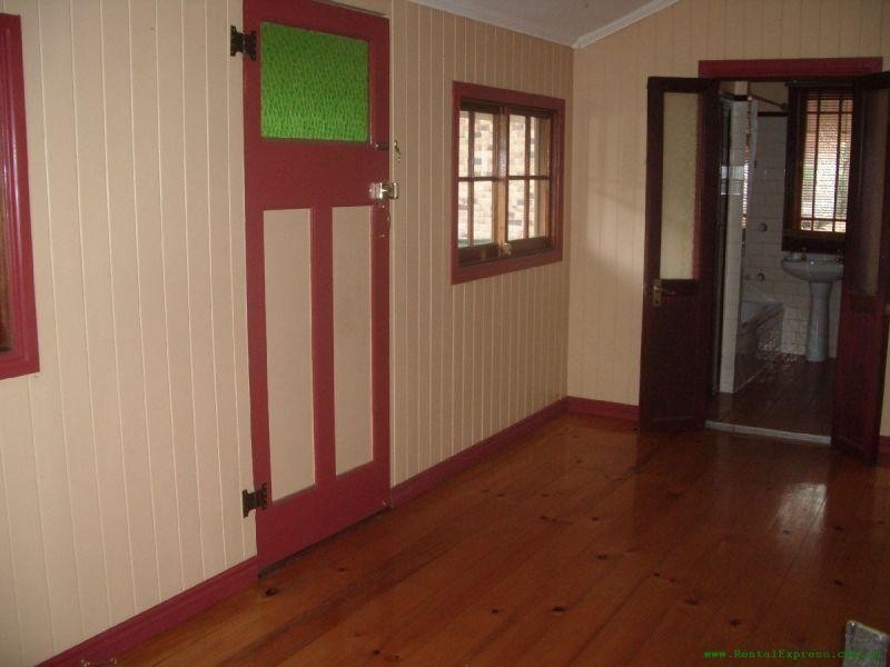 163 Allen Street, Hamilton QLD 4007