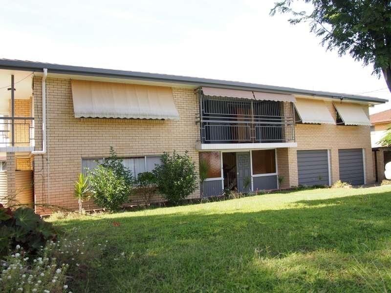 11 Rosanne Street, Aspley QLD 4034