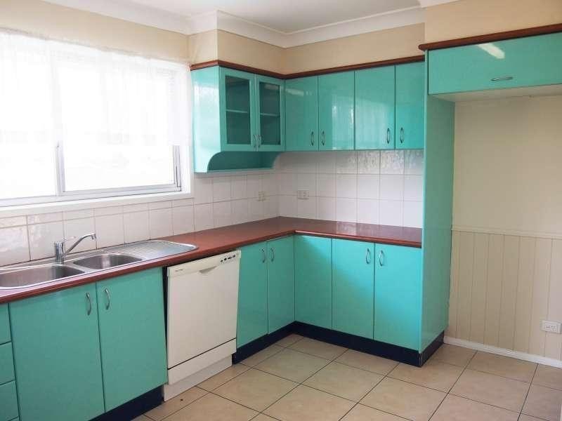 11 Rosanne Street, Aspley QLD 4034