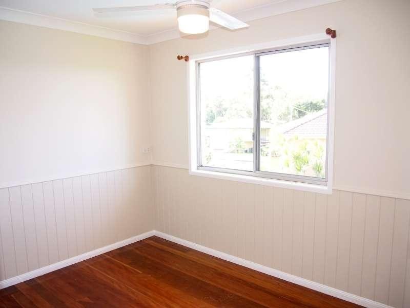 11 Rosanne Street, Aspley QLD 4034