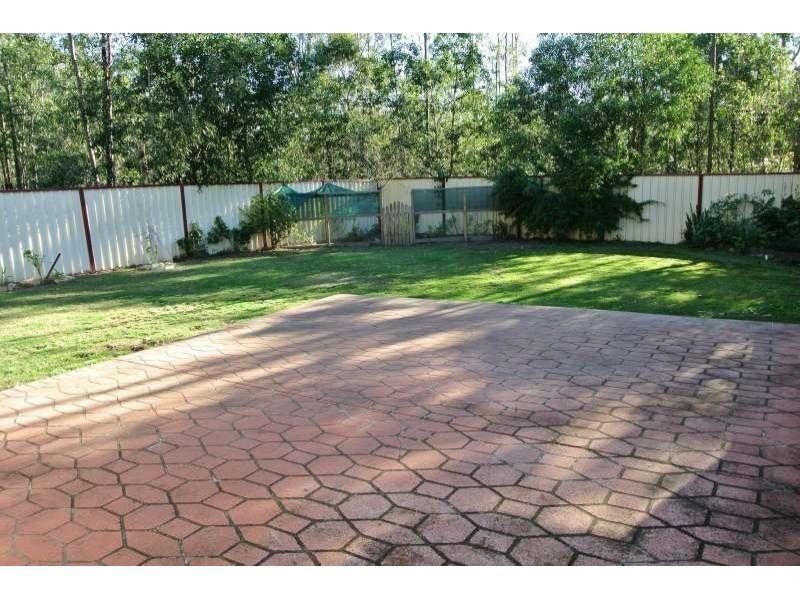 17 Rosemary Street, Bellbird Park QLD 4300