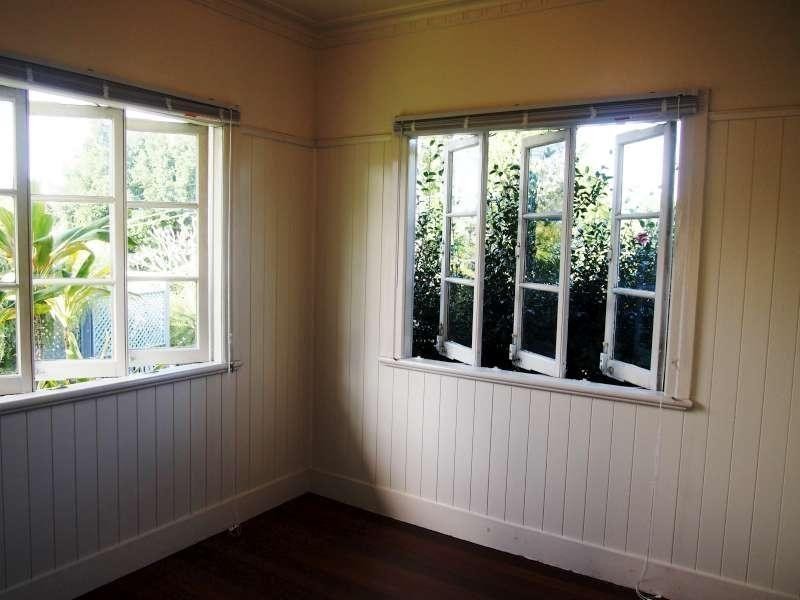 6 Mercer Avenue, Kedron QLD 4031