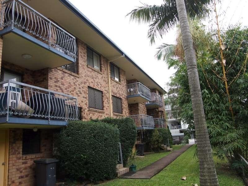 2/5 Hows Road, Nundah QLD 4012