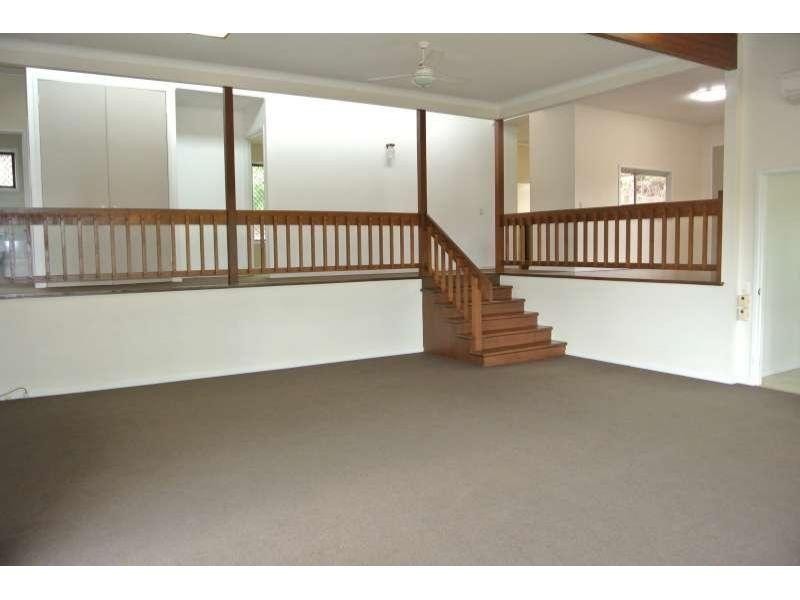 53 Cedarleigh Road, Kenmore QLD 4069