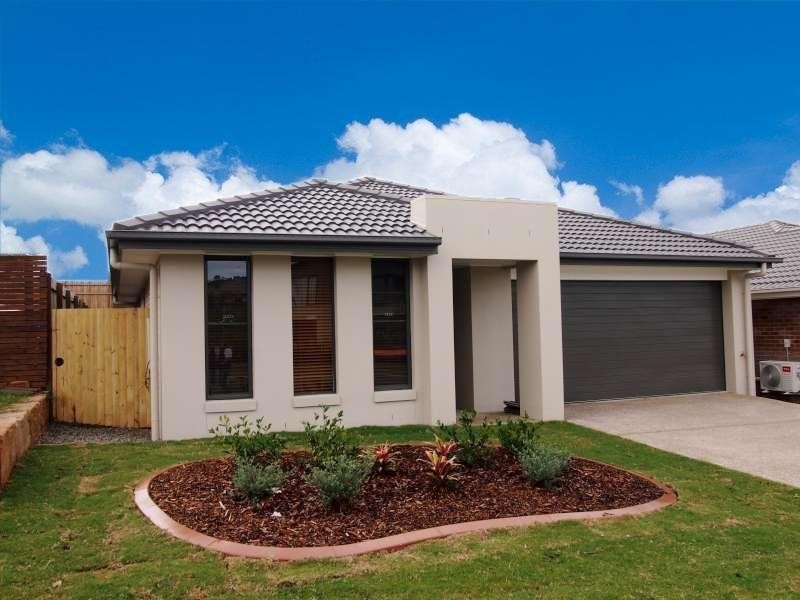 30 Cardena Drive, Augustine Heights QLD 4300