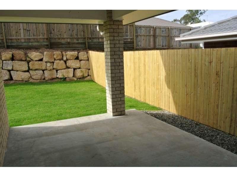 30 Cardena Drive, Augustine Heights QLD 4300