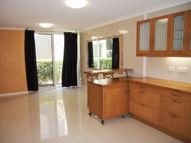 6/59 Sandford Street, St Lucia QLD 4067