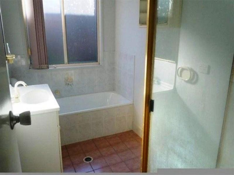 6 Caribou Drive, Brassall QLD 4305