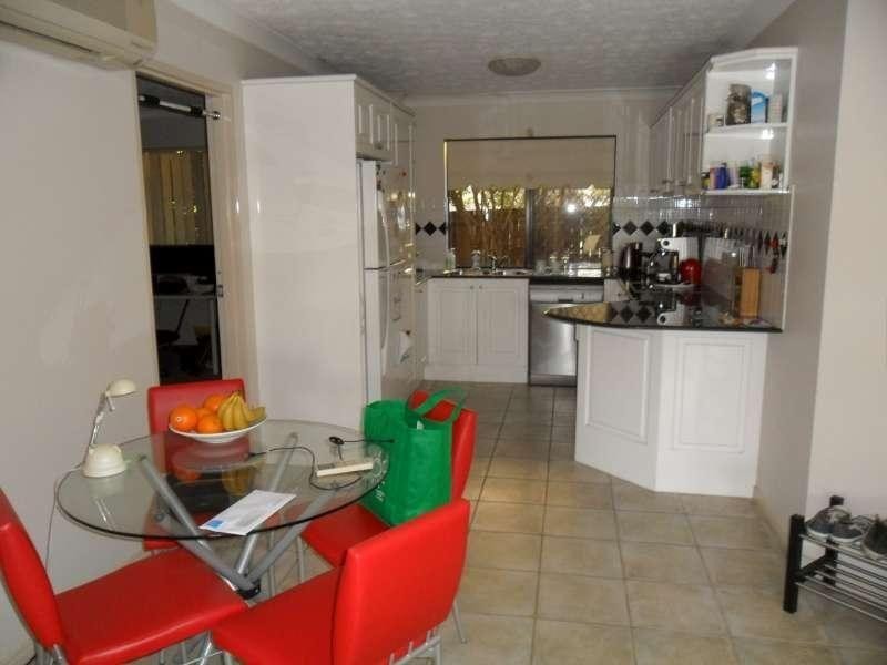 2/72 Kent Street, Hamilton QLD 4007