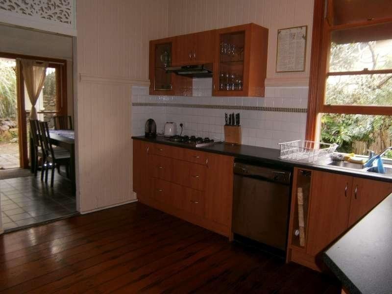 232 Boundary Road, Bardon QLD 4065