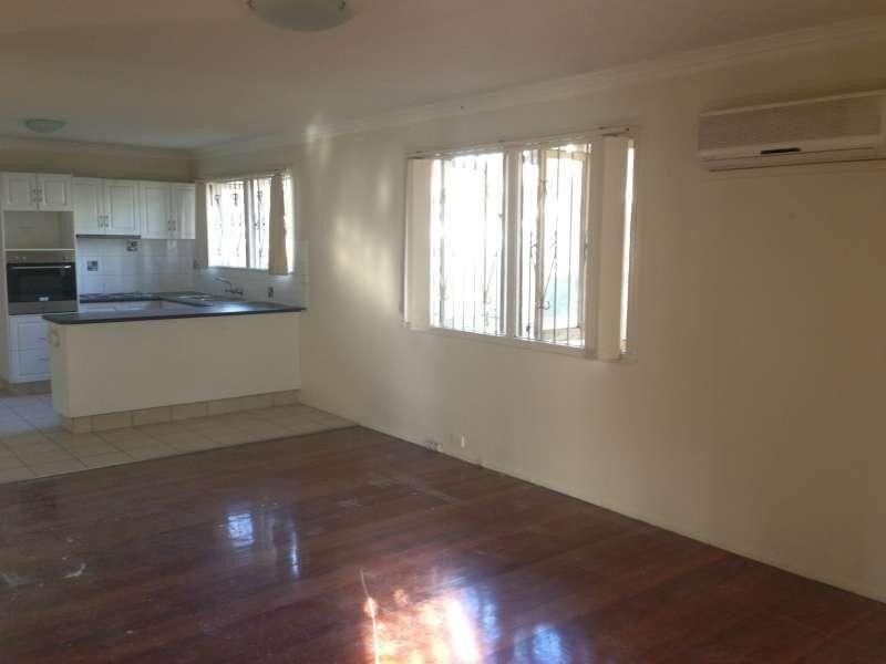 69 Amega Street, Mount Gravatt East QLD 4122