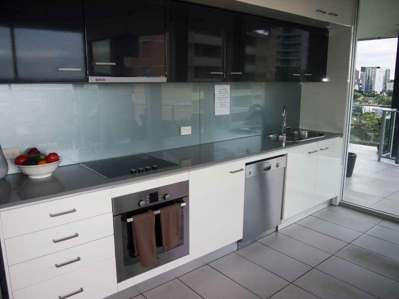 19/89 Lambert Street, Kangaroo Point QLD 4169