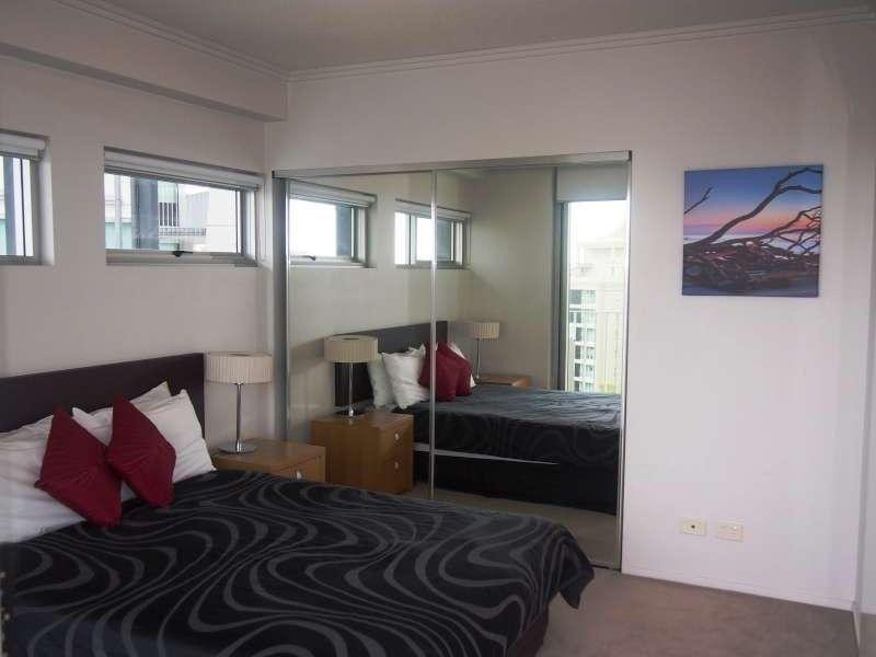 19/89 Lambert Street, Kangaroo Point QLD 4169