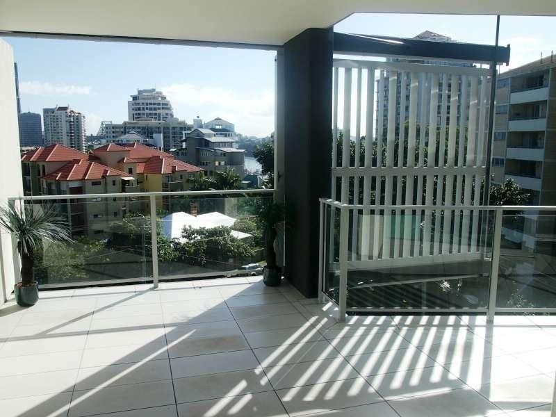 19/89 Lambert Street, Kangaroo Point QLD 4169