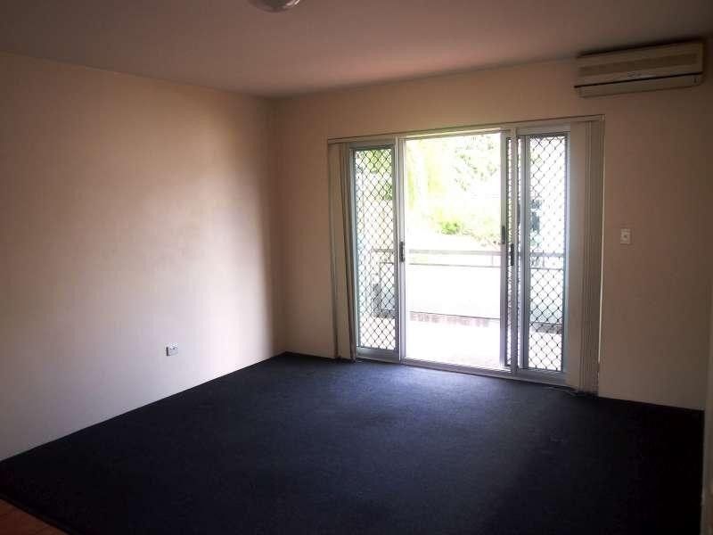 2/15 Cox Street, Windsor QLD 4030