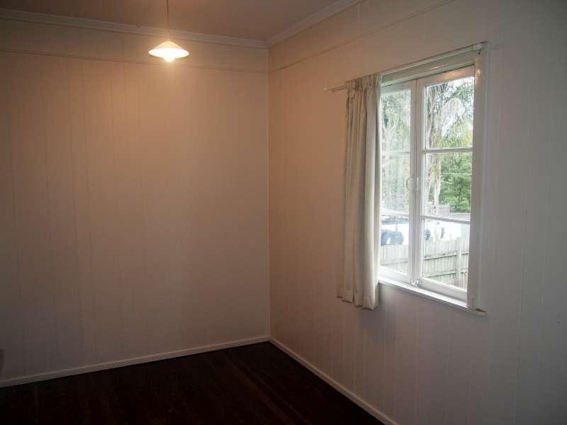 8 Ledbury Street, Aspley QLD 4034