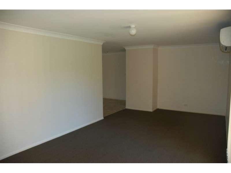 9 Glenhurst Court, Springfield QLD 4300
