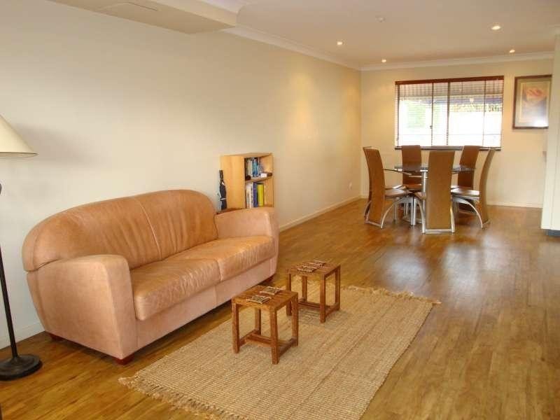 9/41-45 Lambert Street, Kangaroo Point QLD 4169