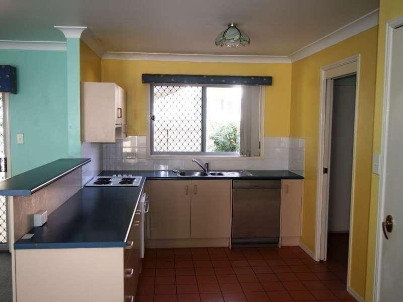 4/11 Glin Avenue, Newmarket QLD 4051