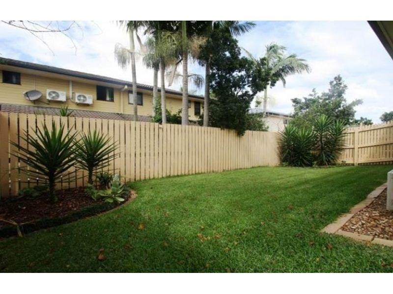 4/30 Gordon Parade, Everton Park QLD 4053