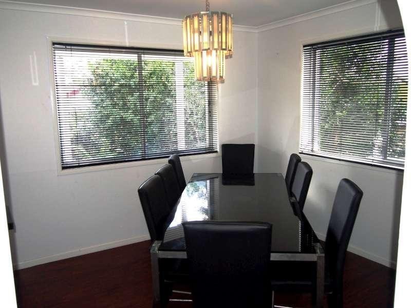 6 Nikola Street, Arana Hills QLD 4054