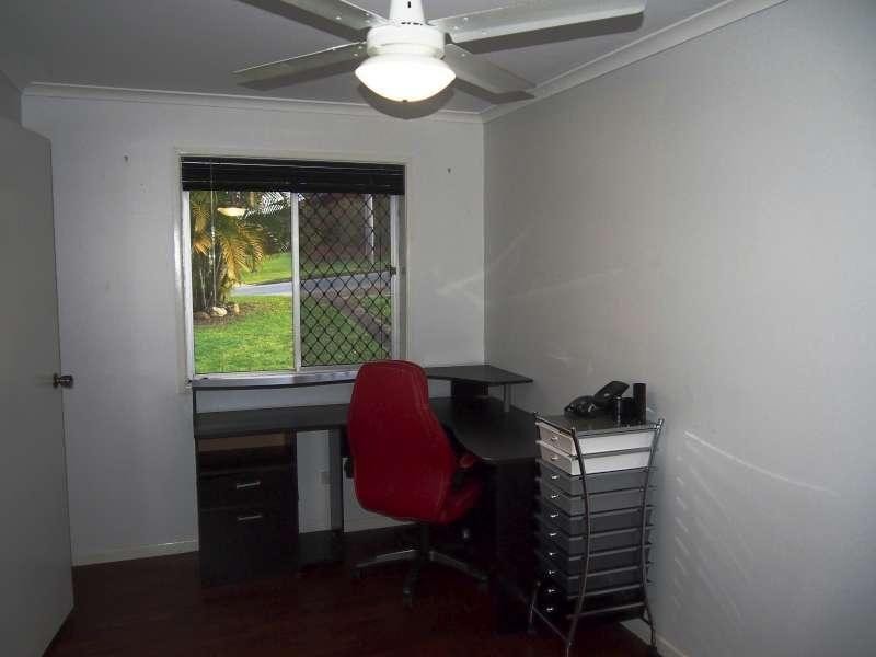 6 Nikola Street, Arana Hills QLD 4054