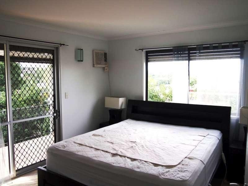 6 Nikola Street, Arana Hills QLD 4054