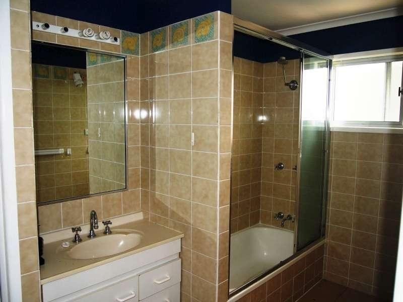 6 Nikola Street, Arana Hills QLD 4054