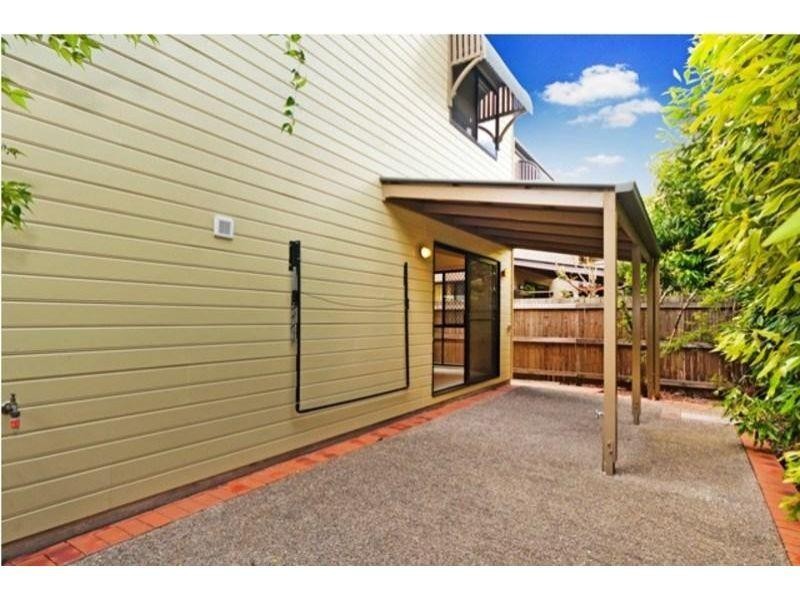 9 Paris Street, West End QLD 4101