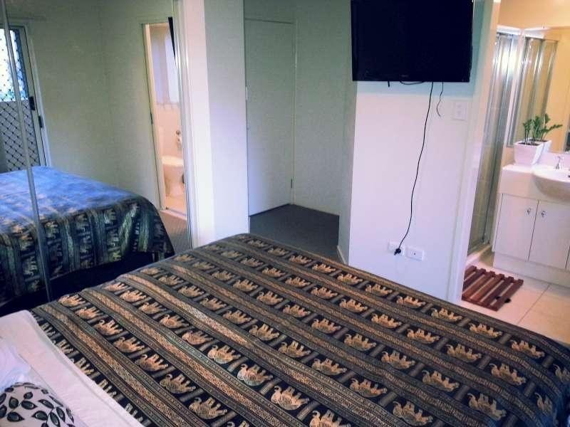 6/102 Glenalva Street, Enoggera QLD 4051