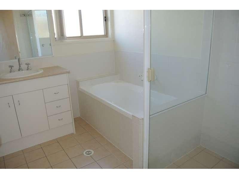 73 Rockman Drive, Raceview QLD 4305