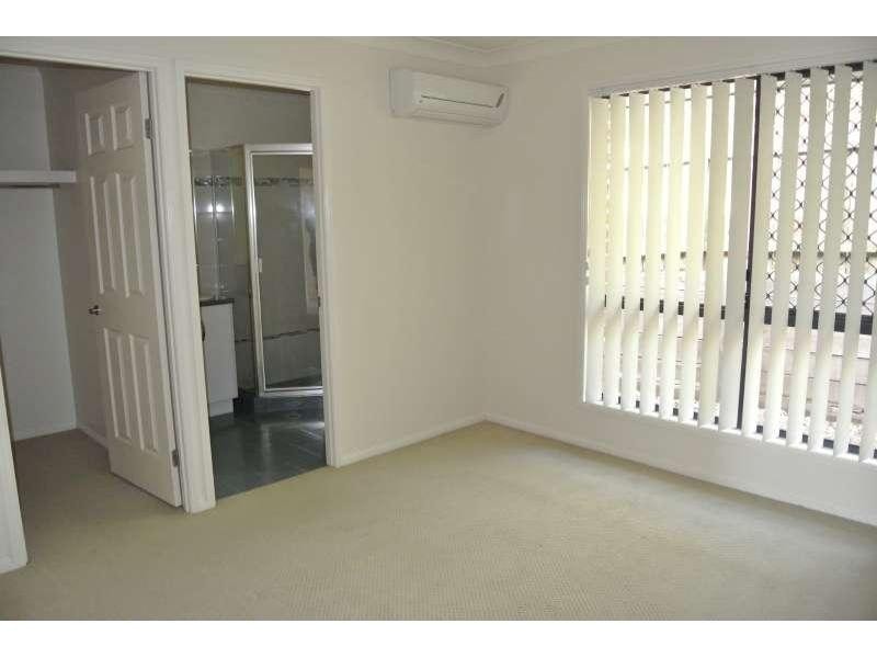 73 Rockman Drive, Raceview QLD 4305