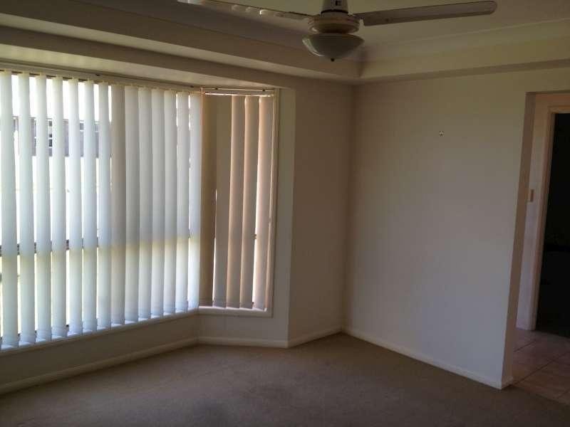 73 Rockman Drive, Raceview QLD 4305