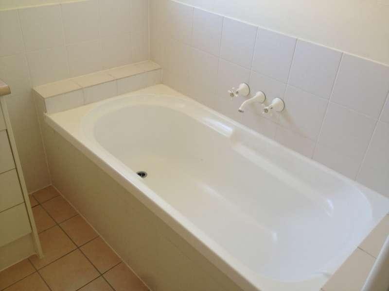 73 Rockman Drive, Raceview QLD 4305