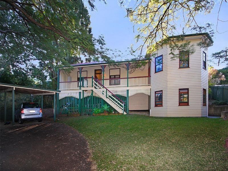 671 Moggill Road, Chapel Hill QLD 4069