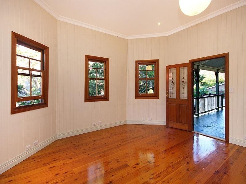 671 Moggill Road, Chapel Hill QLD 4069