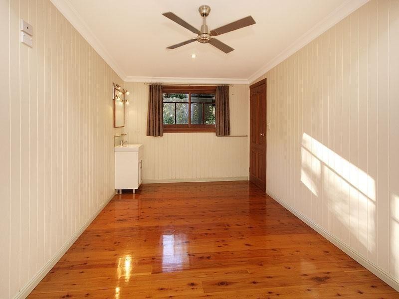 671 Moggill Road, Chapel Hill QLD 4069