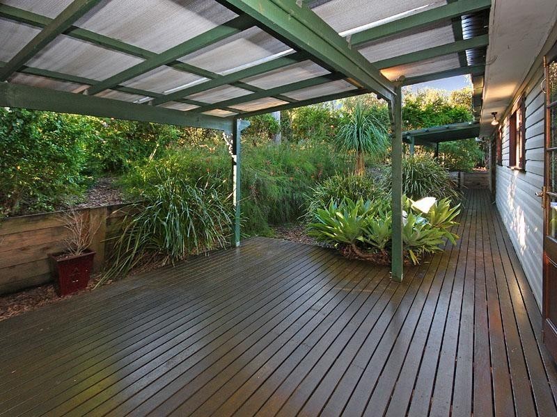 671 Moggill Road, Chapel Hill QLD 4069