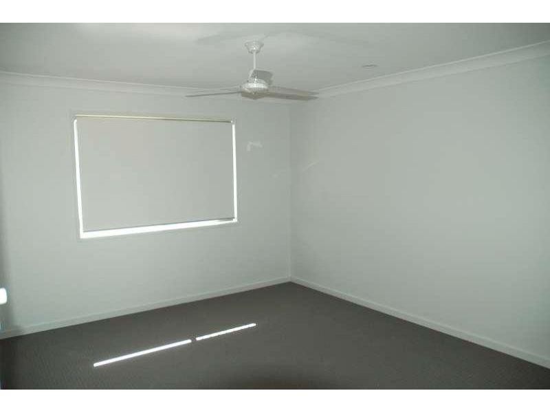 9 Byron Close, Redbank Plains QLD 4301