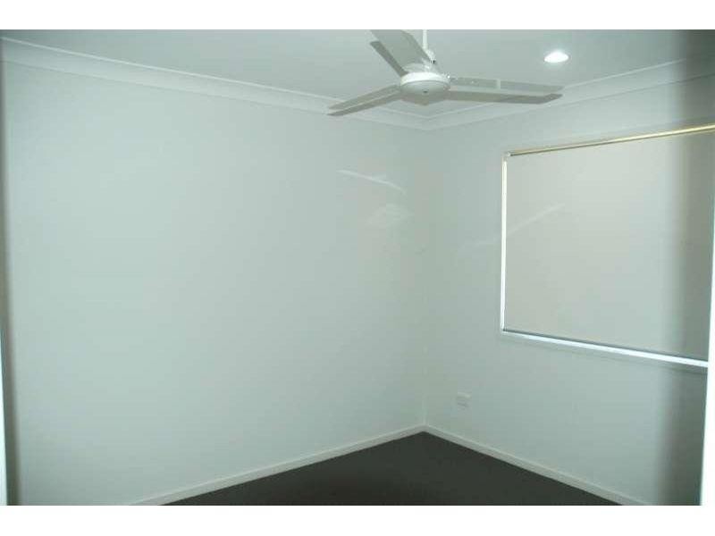9 Byron Close, Redbank Plains QLD 4301