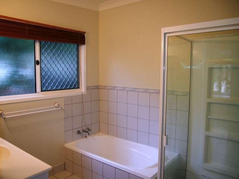 23 Ninth Avenue, Kedron QLD 4031